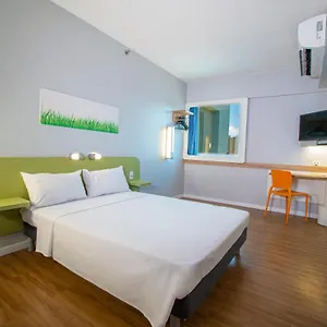 Ibis Budget De Iracema Brésil
