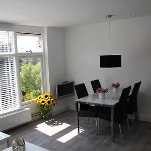 appartement-de-zeester.zandvoort-hotels.com/