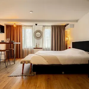 Madrid , Maastricht Países Bajos
